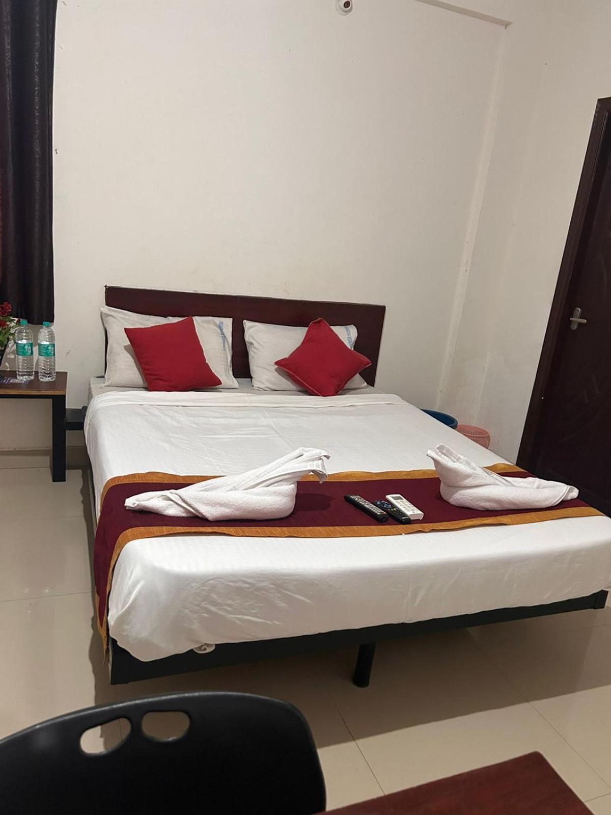Hotel Prakrathi Residency Bangalore Ngoại thất bức ảnh