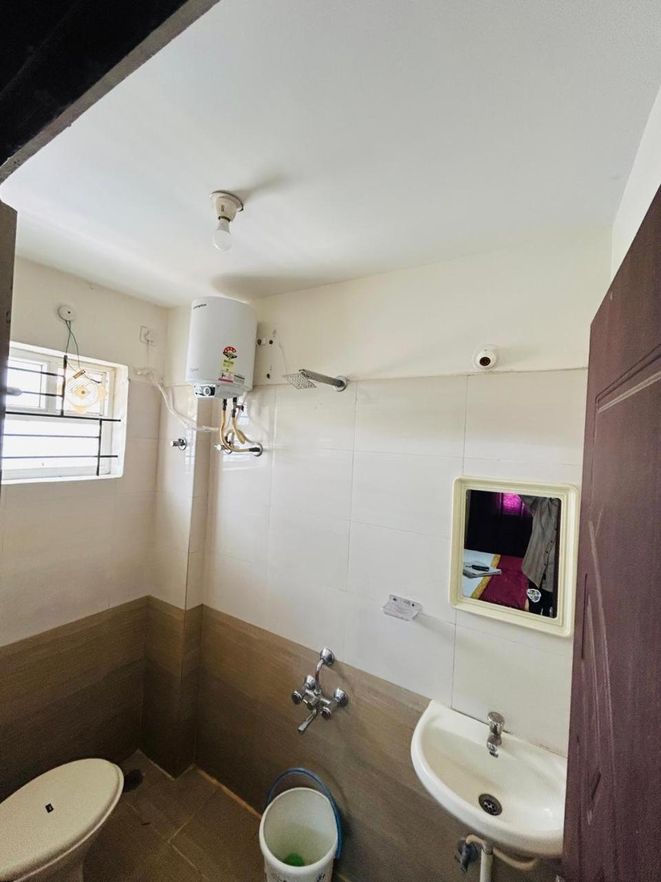Hotel Prakrathi Residency Bangalore Ngoại thất bức ảnh